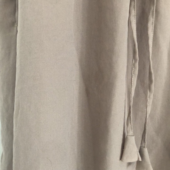 Womens dress - Picture 2 of 4